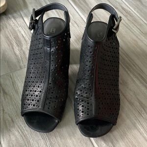 White Mountain black heels